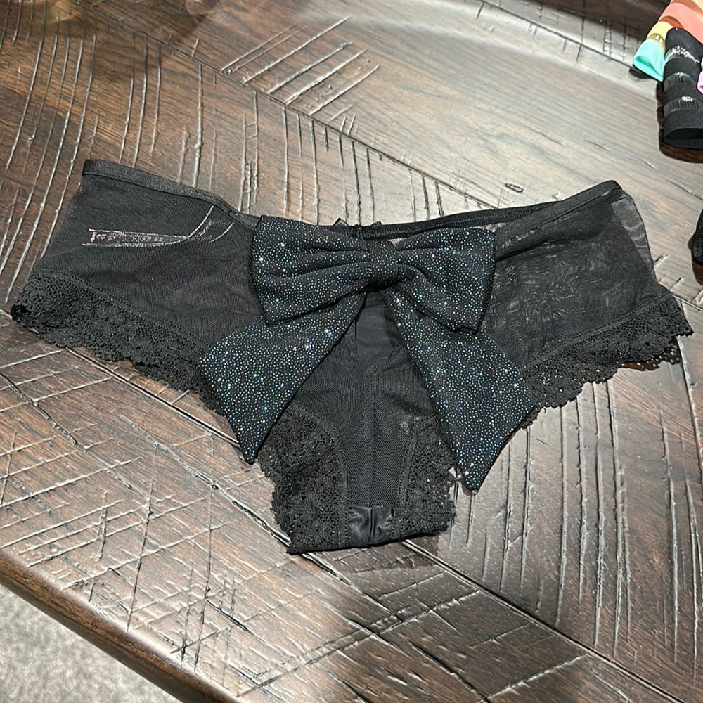Rare VS cheekster panties with bow